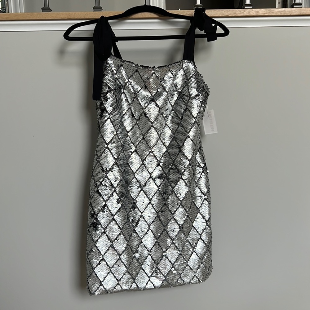 New medium silver mini sequin silver dress black shoulder bows GB